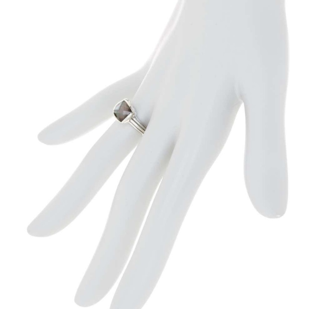 Lagos Black Mother of Pearl Ring